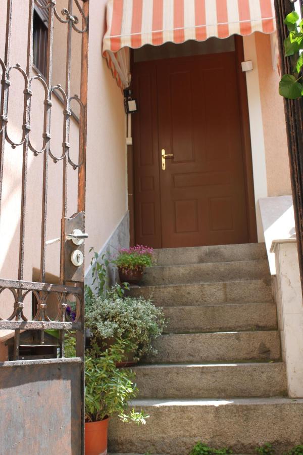 Hotel Orange House In The Old Town Plowdiw Exterior foto